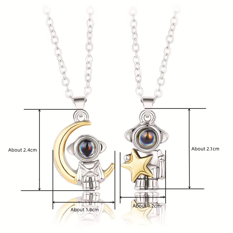 Astronaut Star Moon Pendant Couple Necklace for Women Men Lovers I Love You 100 Languages Projection Chain Necklace Jewelry Gift